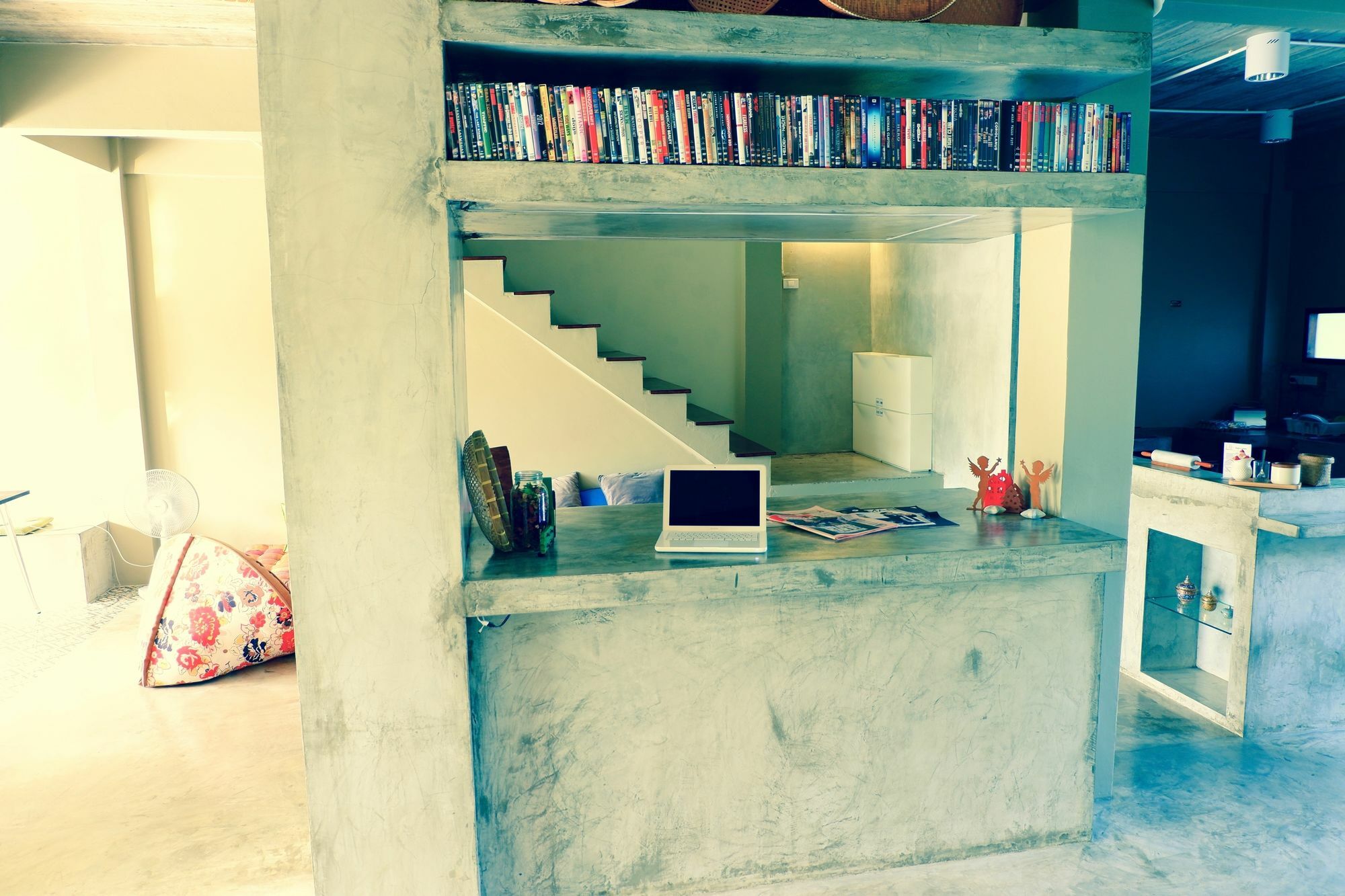 Home'81 กรุงเทพมหานคร ภายนอก รูปภาพ